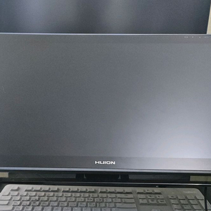 휴이온 캄바스 22 플러스