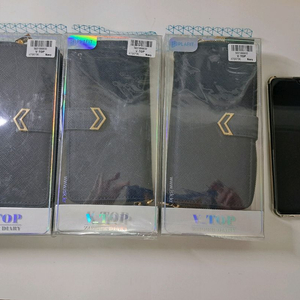 새것같은 갤럭시 A31휴대폰+V탑 체인 지갑형폰3개