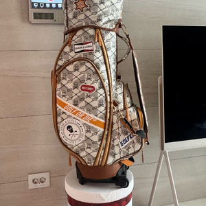 마크앤로나 골프백