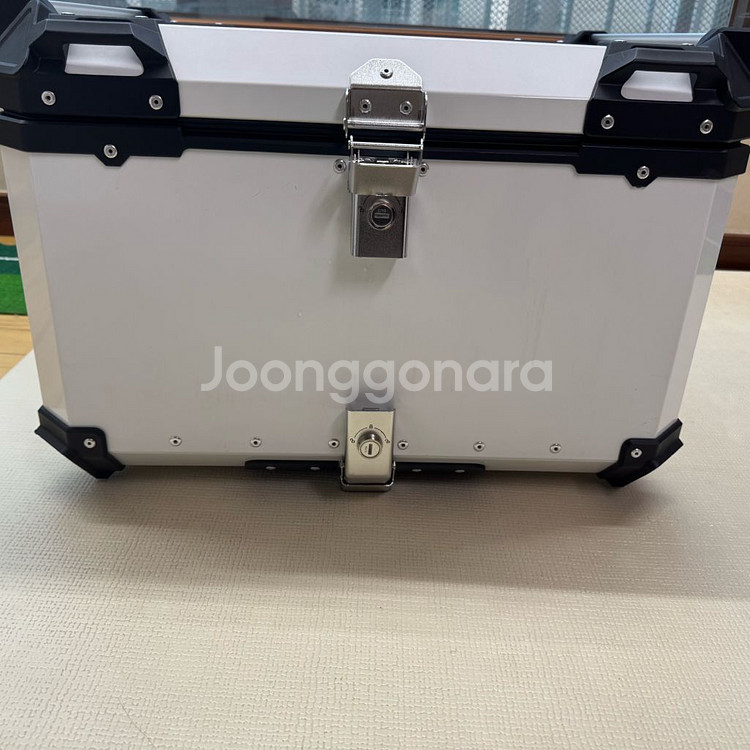 소쿠리 알루미늄 탑박스 85L 화이트--0