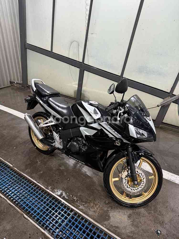 cbr125r 10년식 급처--1