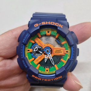 지샥빅페이스 GA-110FC-2ADR