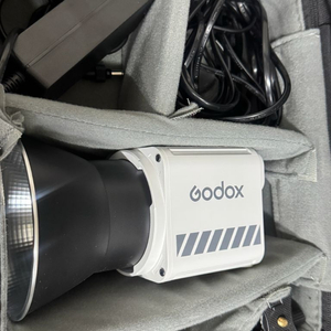 Godox ML60IIBi + LP400Bi 조명