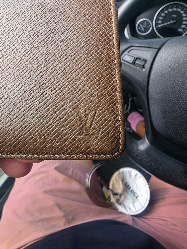 루이비통 남성반지갑 이미지