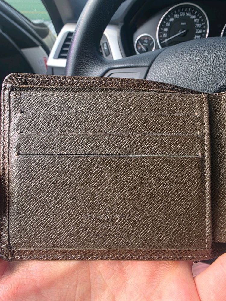 루이비통 남성반지갑 이미지