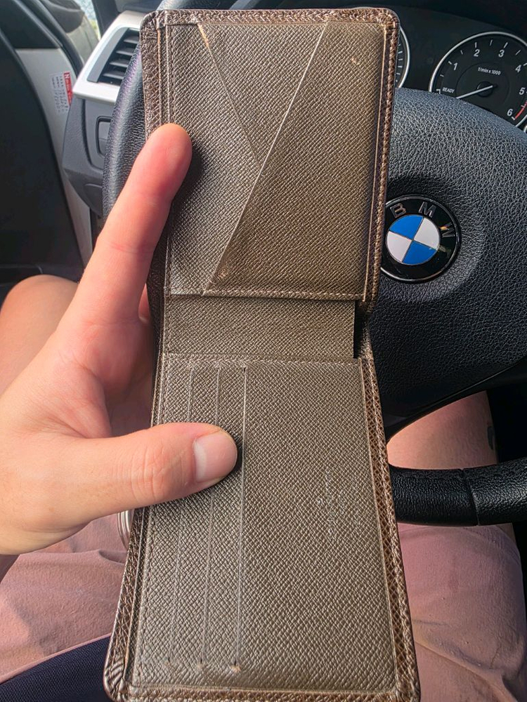 루이비통 남성반지갑 이미지