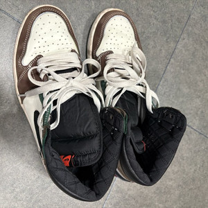 나이키 덩크 하이 270사이즈