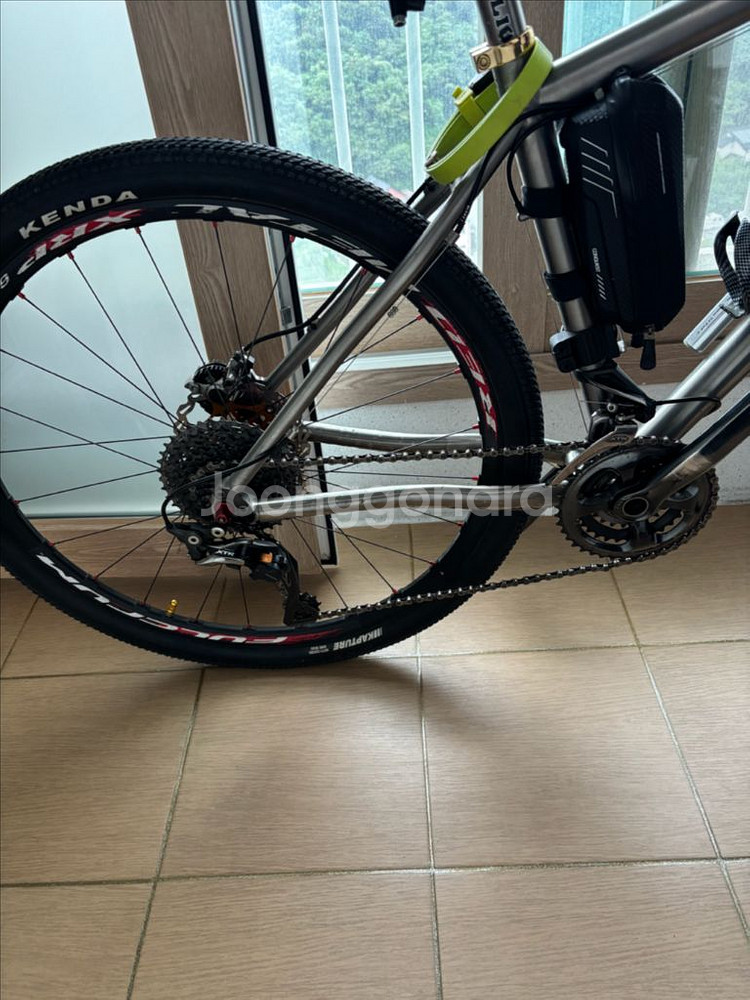 헬리우스 시마노 XTR33단 풀세트(티타늄MTB)--4