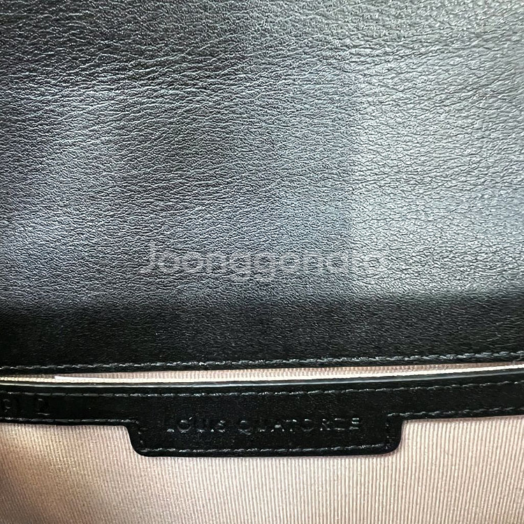 루이까또즈 크로스백 가방--5