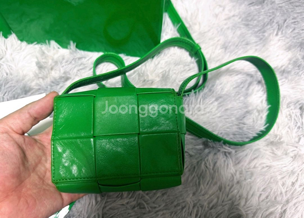 보테가 베네타 카세트백 미니 그린(정품 보증서 있음)--3