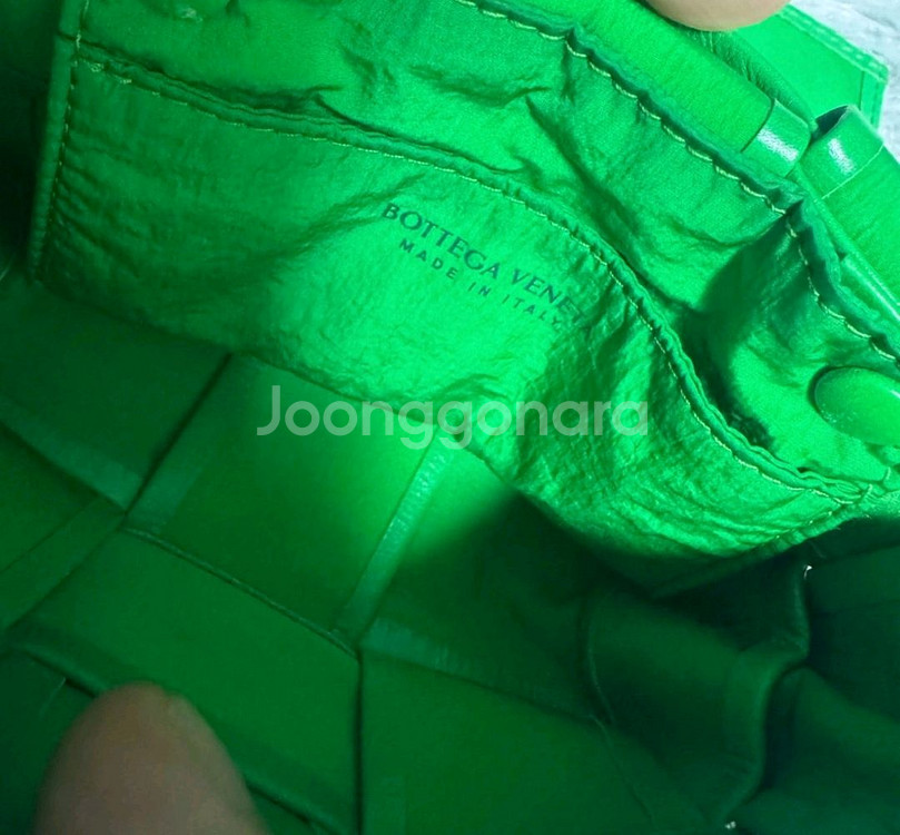 보테가 베네타 카세트백 미니 그린(정품 보증서 있음)--6