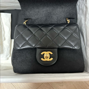 샤넬 쁘띠삭 골드볼