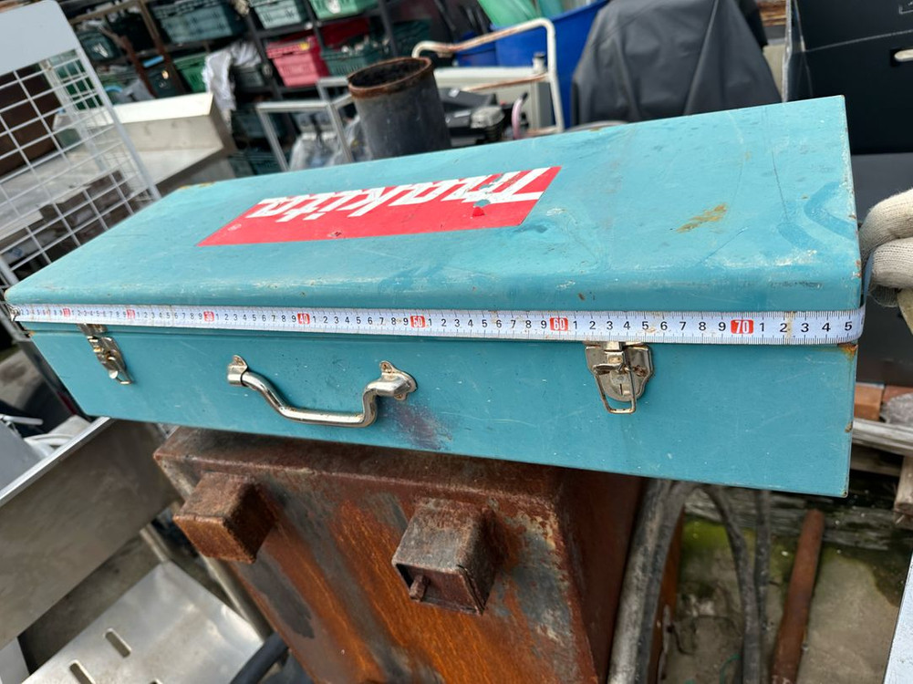 공구통 공구함 마끼다 전동드릴함 연장통 연장함 이미지