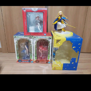 소드아트 온라인 제일복권 및 피규어 일괄 판매합니다 !