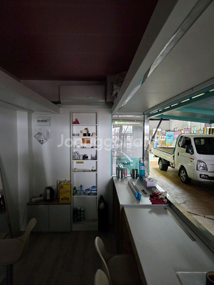 이동식 컨테이너 매장 판매 (거의 신품 수준)--7