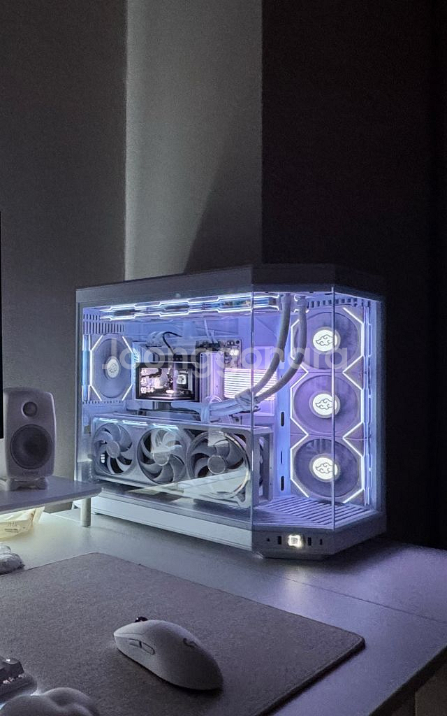 ASUS Astral 5080,라이젠9800x3dx--0