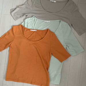 르뮈 7부 라운드넥 티