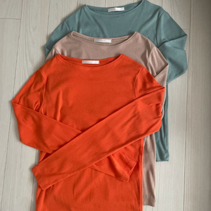 르뮈 라운드긴팔티