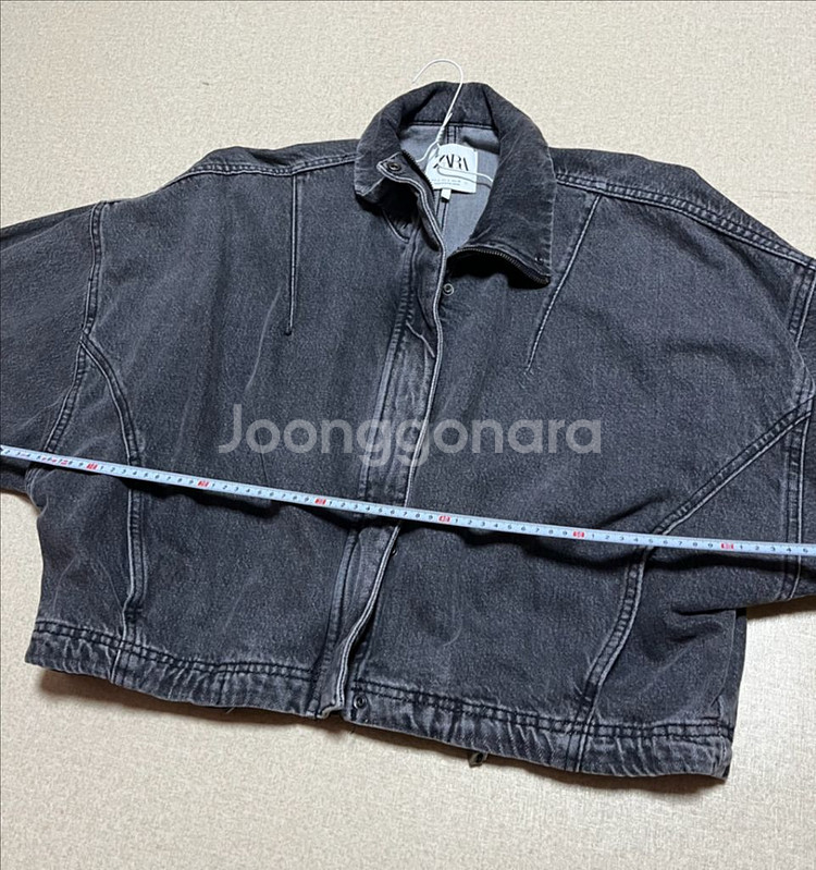자라 흑청 데님 크롭 자켓--4