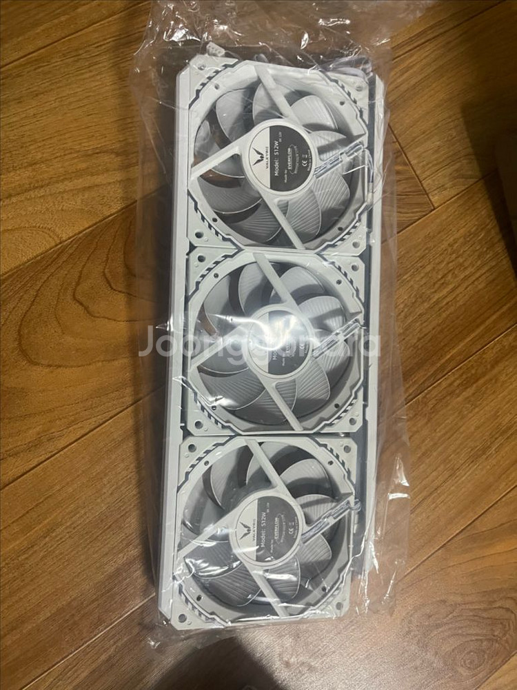 발키리 시스템쿨러 s12w 새제품 판매합니다.--1