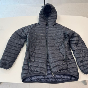 큐물러스 인버스 라지 사이즈 경량패딩