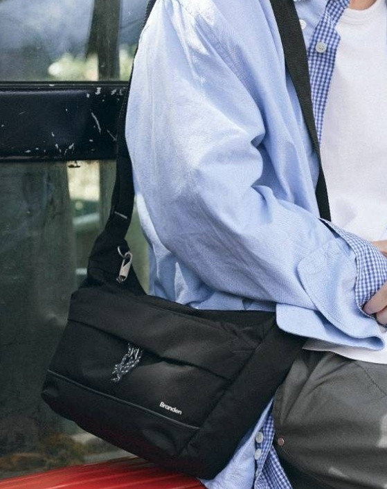 브랜든 세이프 크로스 바디백S 블랙--1