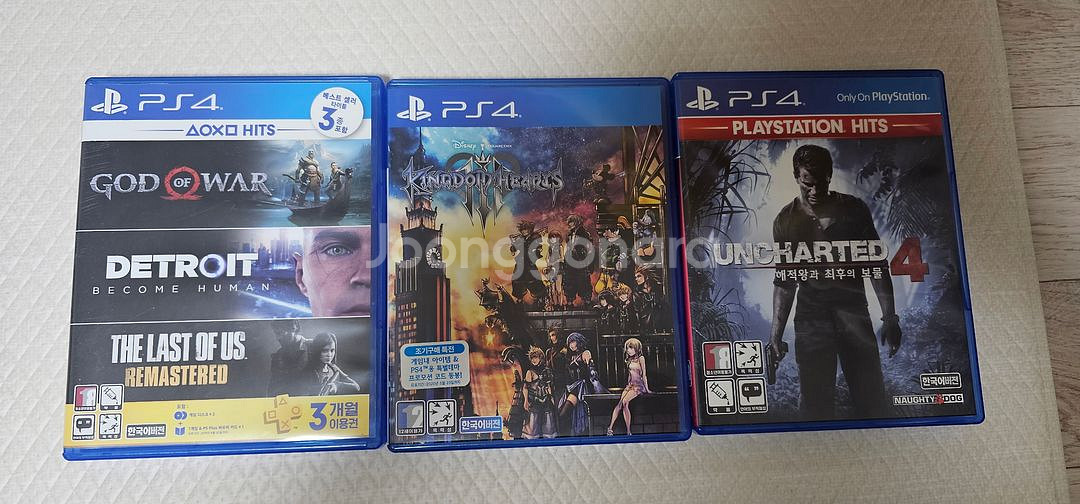 PS4 타이틀 3장 일괄 팔아요~~--0