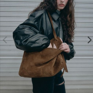 소프트서울 초코 스웨이드 빅 백