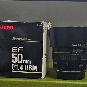 캐논 EF 50mm f1.4 USM 렌즈 팝니다