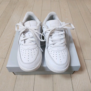 나이키 에어포스 200사이즈