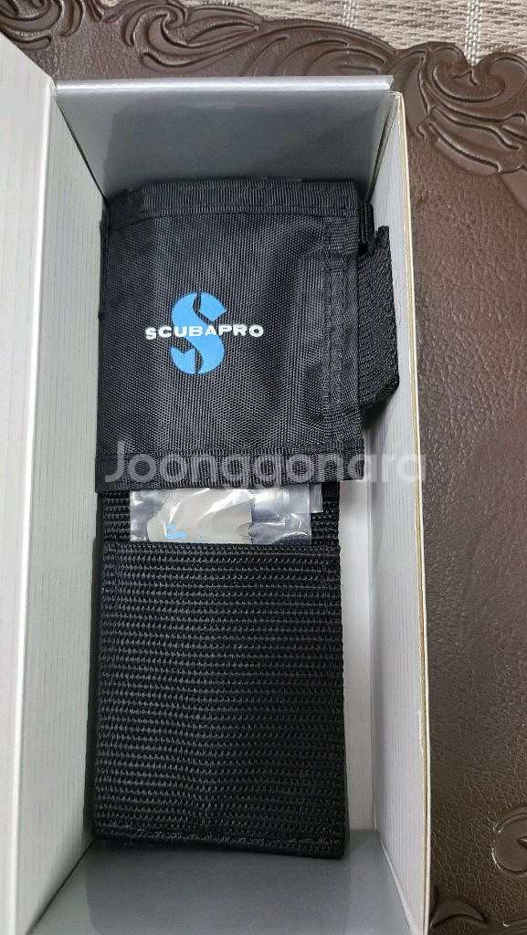 SCUBAPRO 티타늄 X-컷 나이프 팝니다.(택포)--4