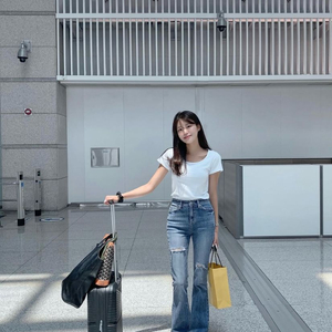 HAWA 리미티드 데미지 부츠컷 데님 중청