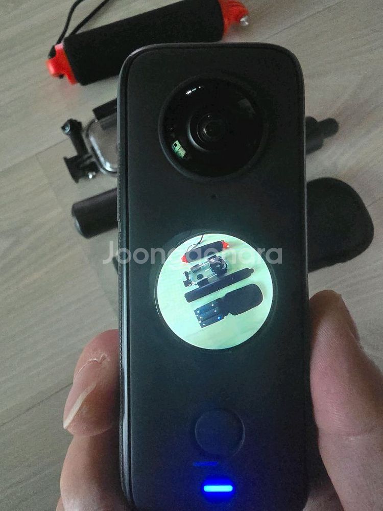 Insta360 ONE X2 카메라--4