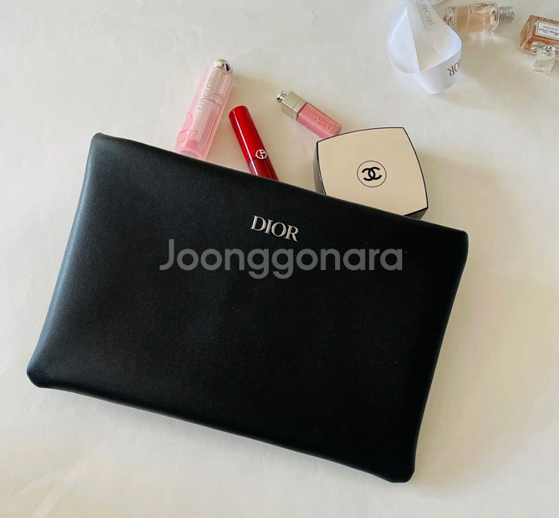 새상품 디올 뷰티 뉴룩 은장 파우치 클러치--0