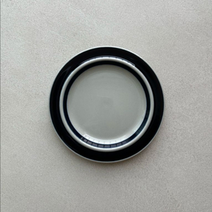 [빈티지] 아라비아 핀란드 아네모네 디저트 플레이트 F