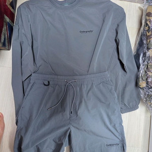 코드그라피 정품 나일론 그레이 반바지 셋업 105사이즈