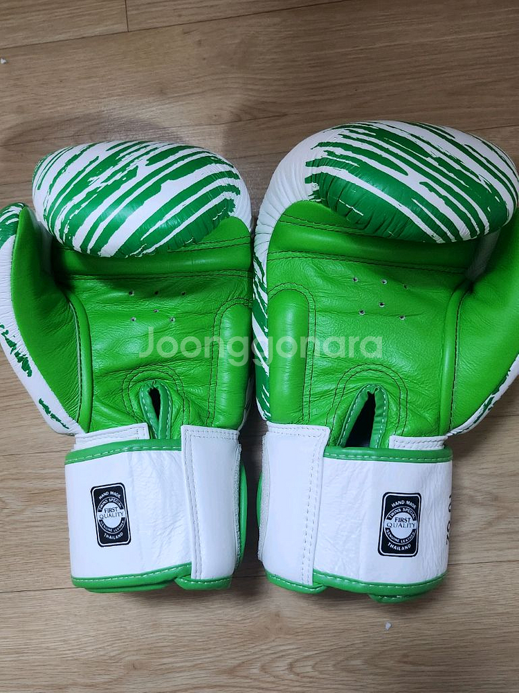 트윈스 글러브--1