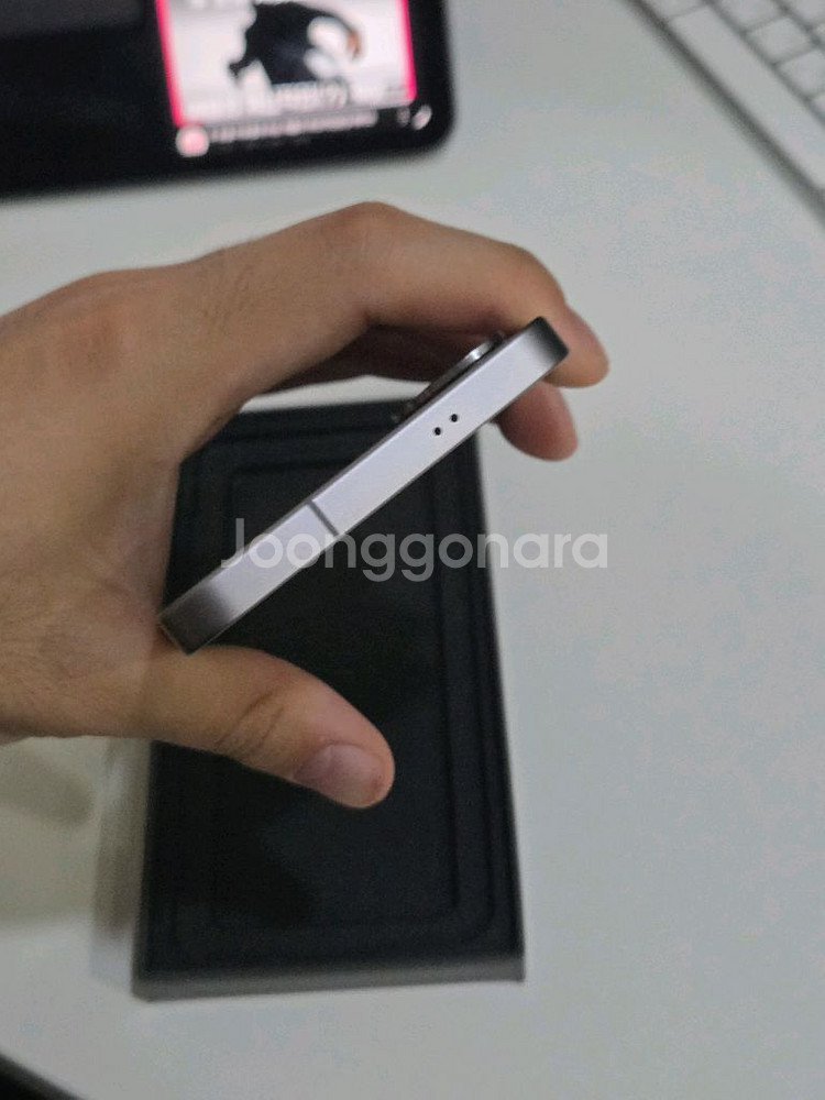 갤럭시 S25 실버쉐도우 256gb--3