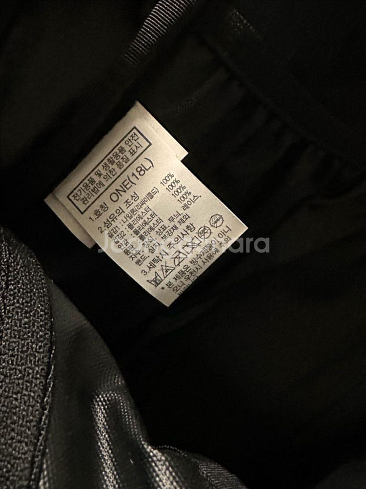 노스페이스 미니샷 백팩 등산가방 (1회 실착)--4