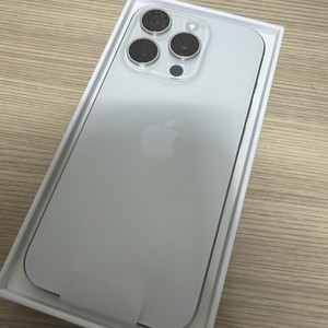 아이폰 15pro 256GB 리퍼 미사용