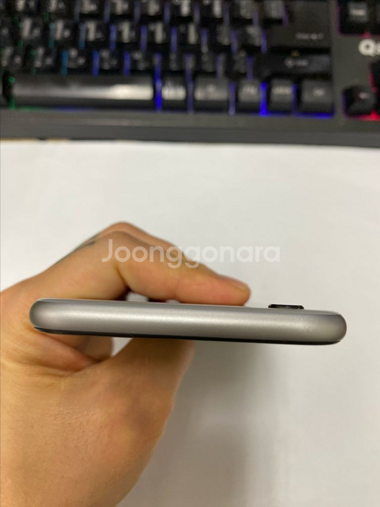 492765 아이폰6 스그 A급 32GB 배터리93%--3