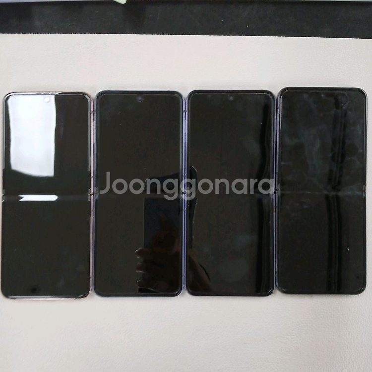 갤럭시Z플립4 256기가 공기계 중고폰 택배퀵가능--5