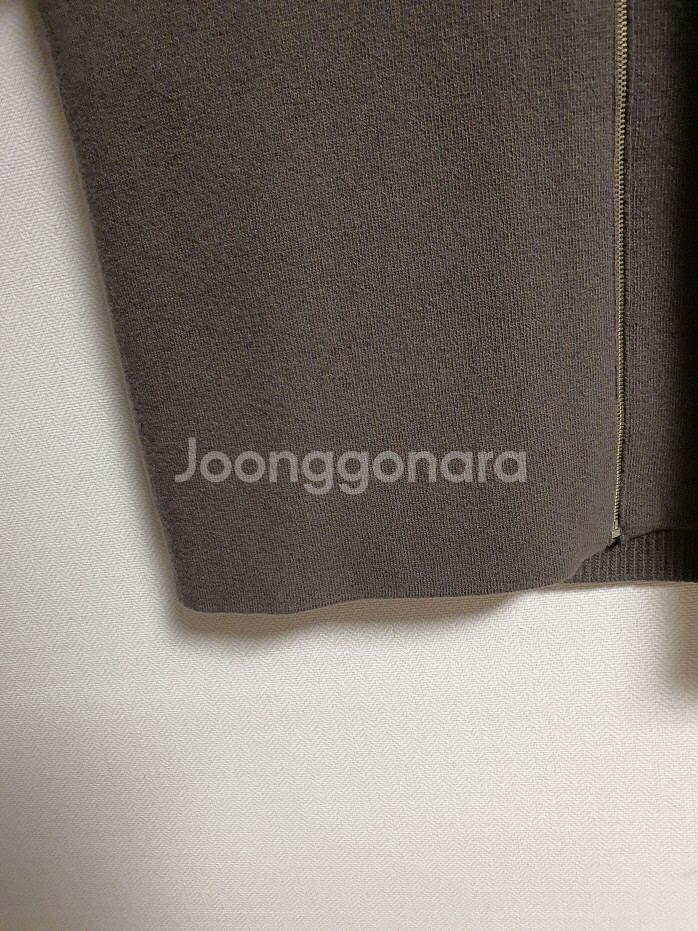 일라일 ILAIL 캐시미어 울 니트 집업 가디건형 베스--6