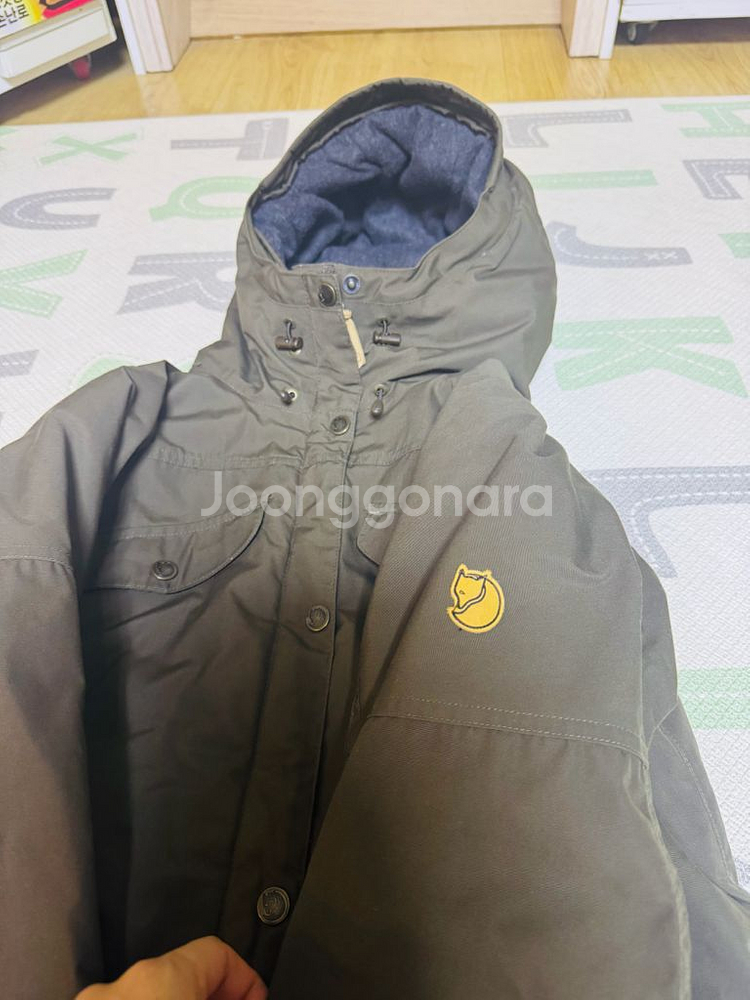 피엘라벤 우먼 비다 프로 울 패디드 자켓 xs--0