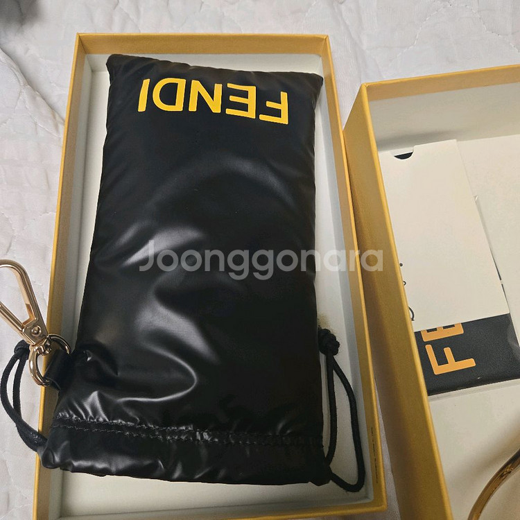 펜디 선글라스--1