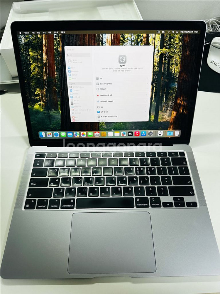애플 맥북 에어 M1 16GB/256GB 팝니다.--4