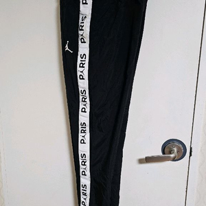 나이키 조던 파리생제르망 사이드버튼 바지