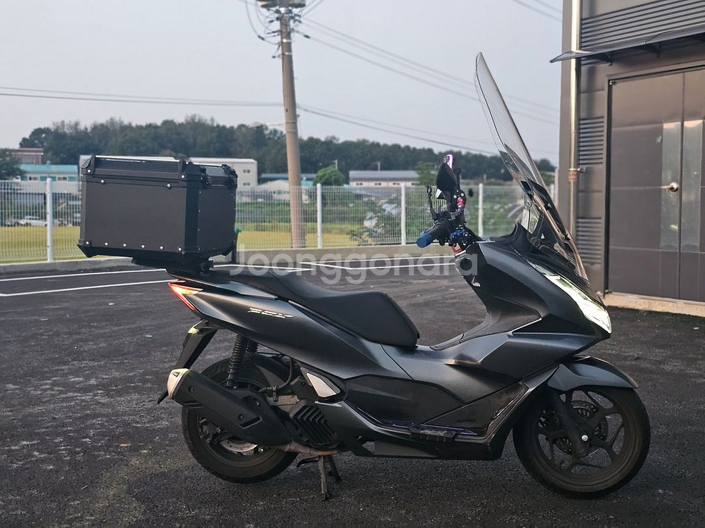 혼다/PCX125/4@@@@KM/22년식/235만원/컨--0