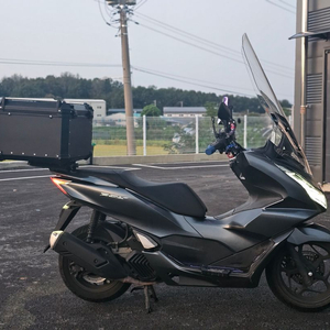 혼다/PCX125/4@@@@KM/22년식/235만원/컨