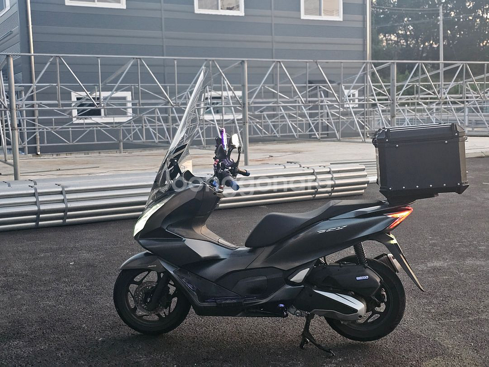 혼다/PCX125/4@@@@KM/22년식/235만원/컨--1
